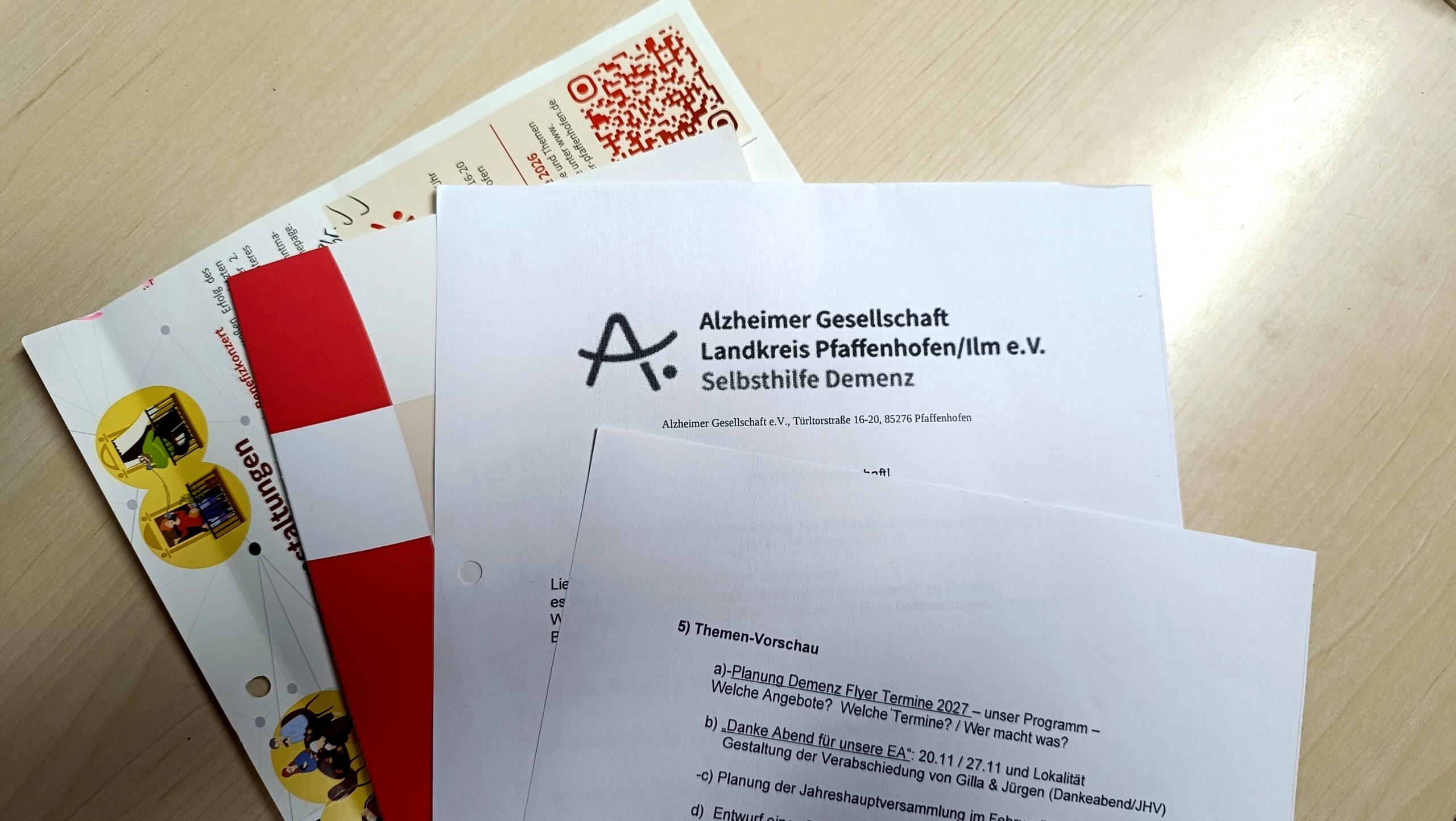 Presse - Foto im Logo